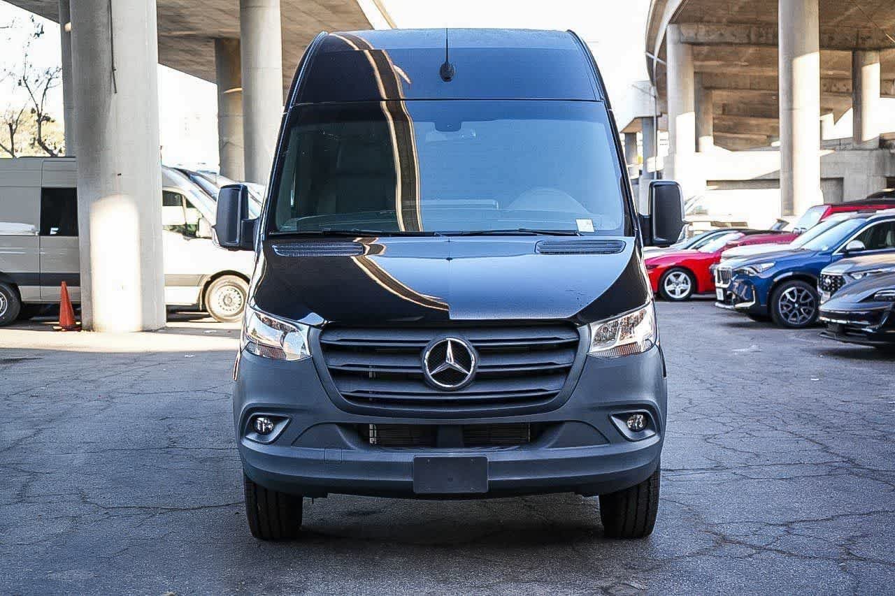 New 2024 Jet Black Mercedes-Benz Cargo 170WB High Roof Super Single RWD 2.0L I4 Die image 2