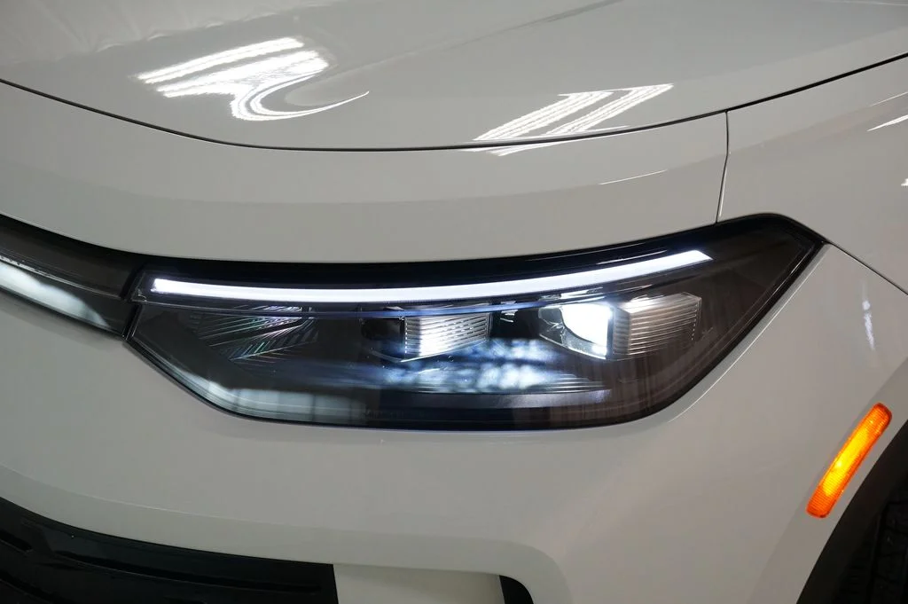 New 2026 White/off-white Volkswagen 2.0T SE image 29