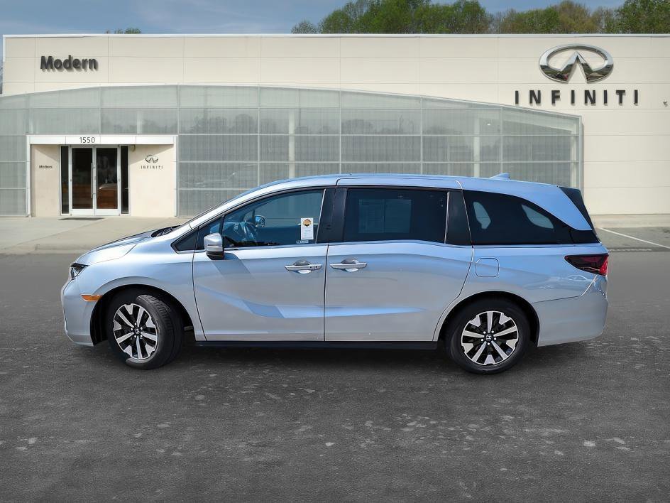 Used 2025 Solar Silver Metallic Honda EX-L image 6