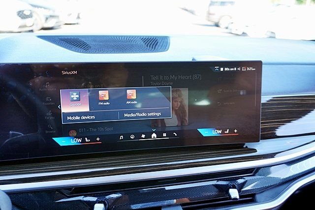 Used 2026 Gray BMW sDrive40i image 26