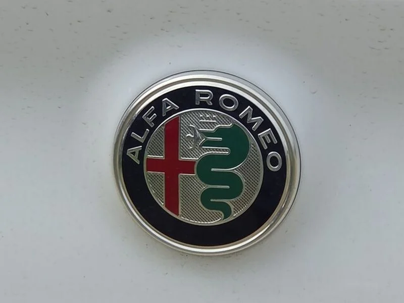 Used 2023 Alfa White Alfa Romeo Sprint image 13