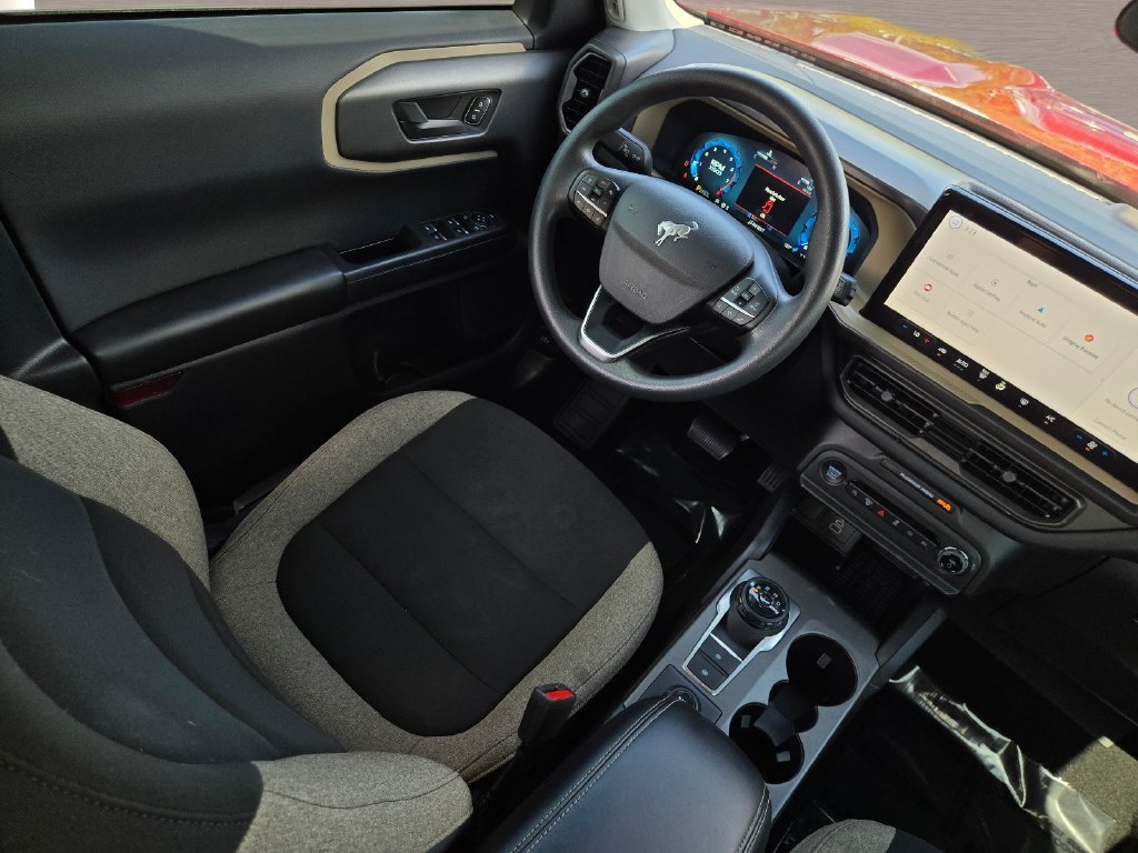 Used 2025  Ford Big Bend image 17