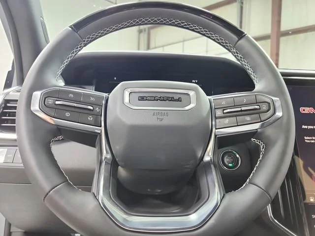 2026 GMC Acadia Denali - Photo 25
