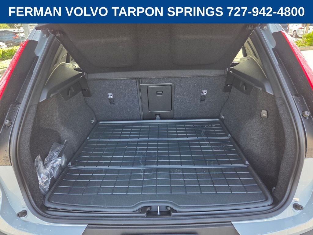 New 2026 Vapour Grey Volvo Plus image 17