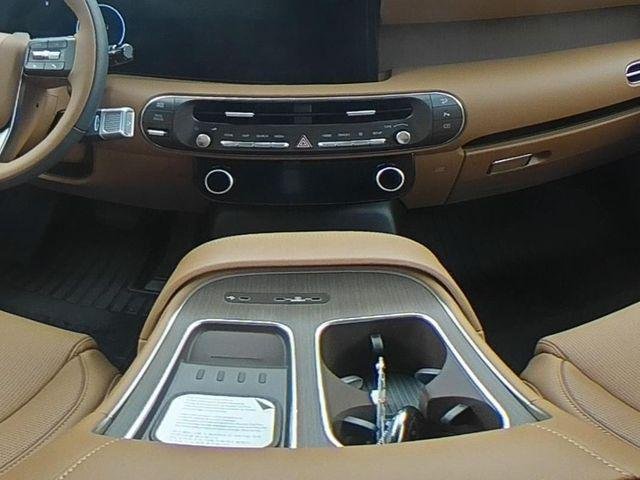 New 2027 White Hyundai Calligraphy AWD image 37