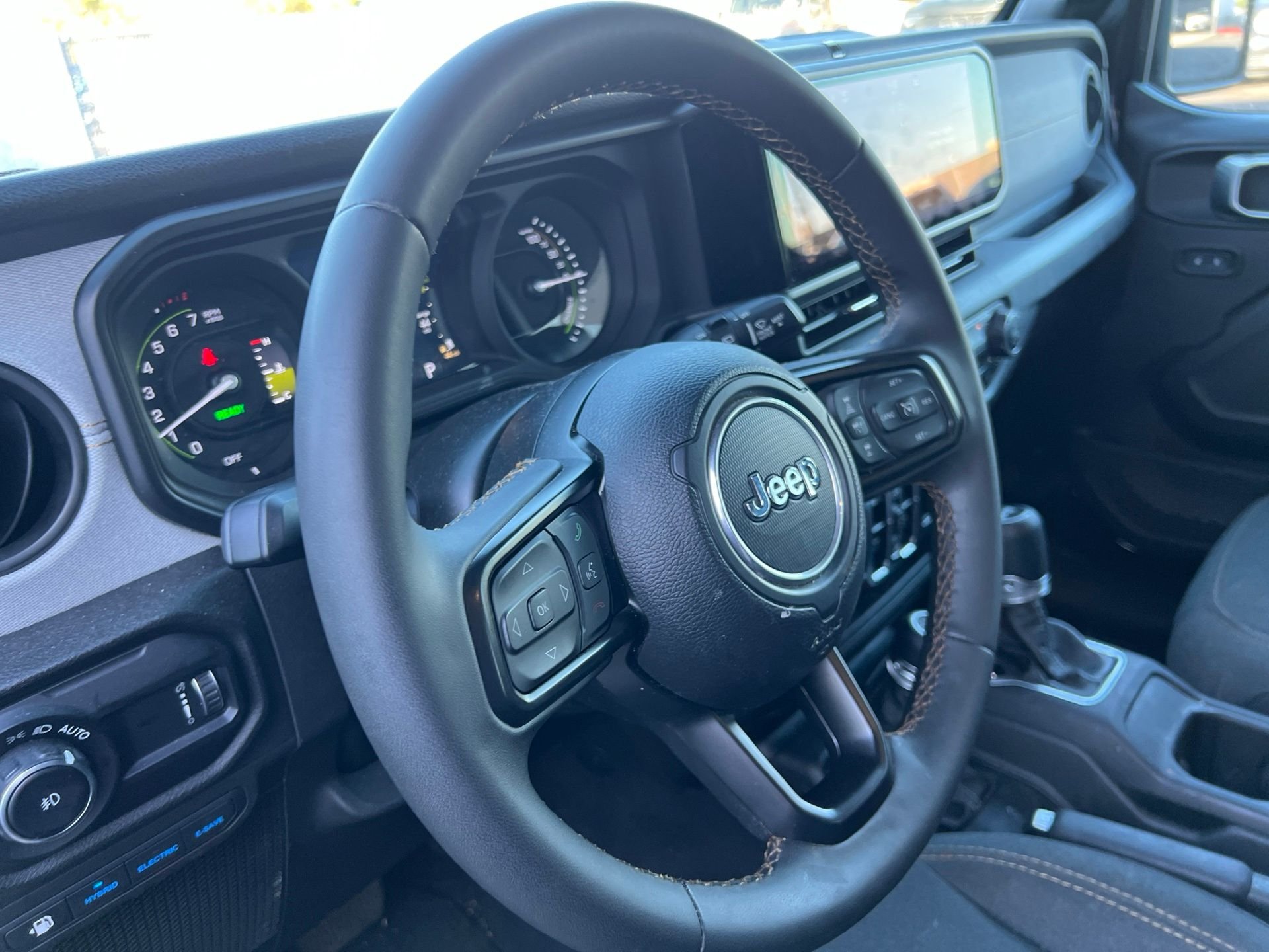 Used 2024 Black Jeep Sport S 4xe image 29