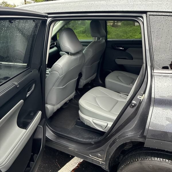 Certified Used 2025 Magnetic Gray Metallic Toyota XLE image 8
