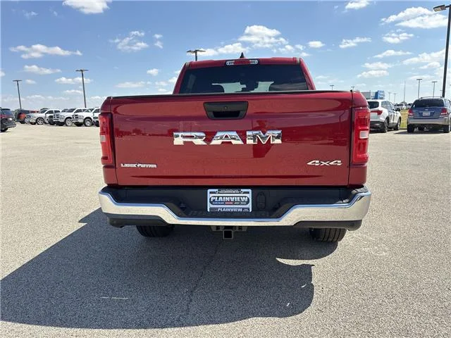 New 2026 Molten Red Pearl-Coat  Paint Ram BIGHORN/LONESTAR CREW 4X4 image 7