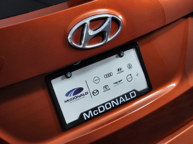 2013 Hyundai Santa Fe Sport 2.0T - Photo 9