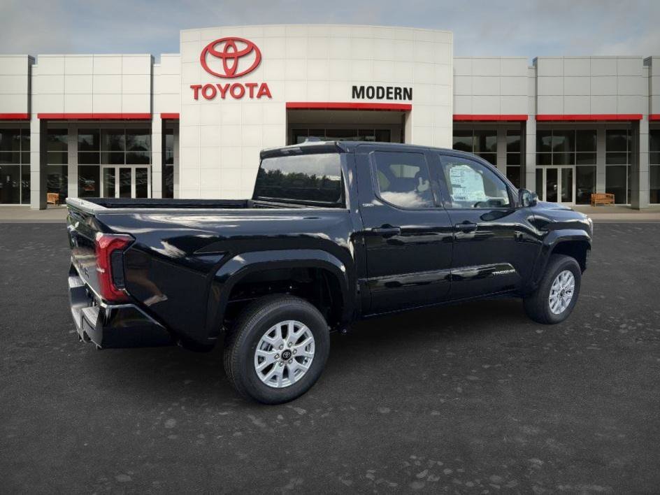 New 2026 Black Toyota SR5 image 5