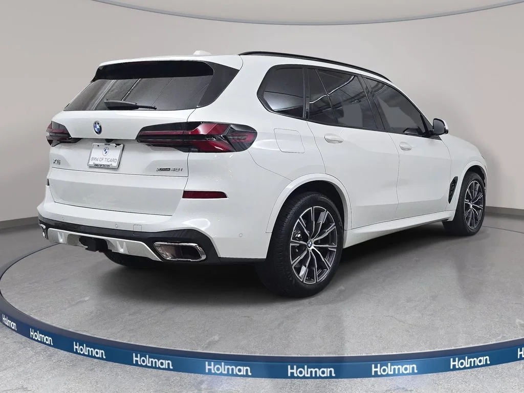 Used 2024 Alpine White BMW xDrive40i image 6