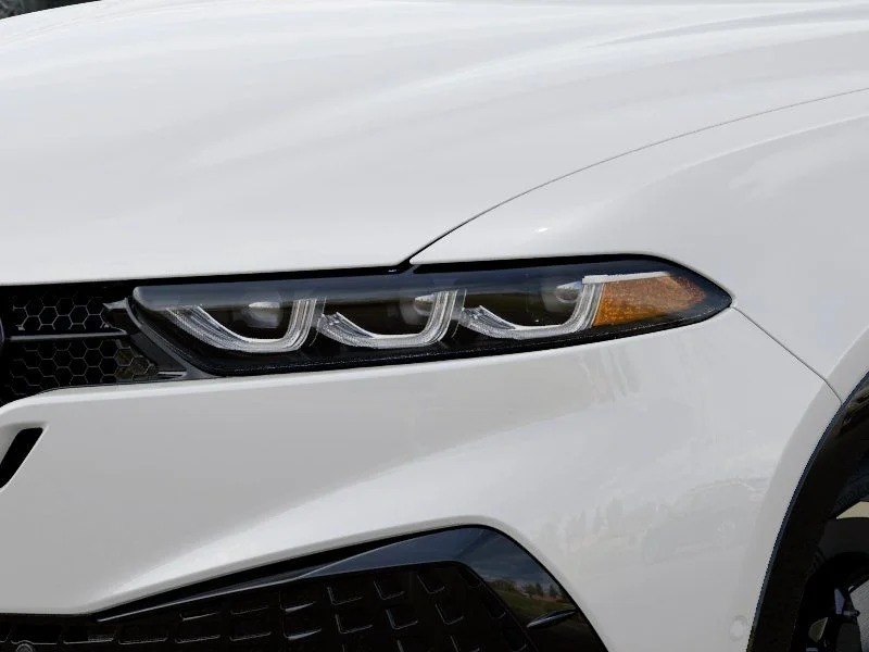 New 2026 Milano White Exterior Paint Alfa Romeo Sport Speciale image 10