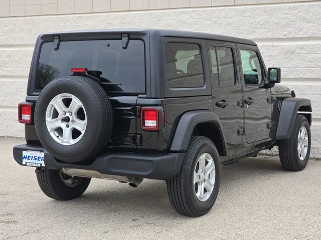 Certified Used 2022 Black Clearcoat Jeep Unlimited Sport S image 13