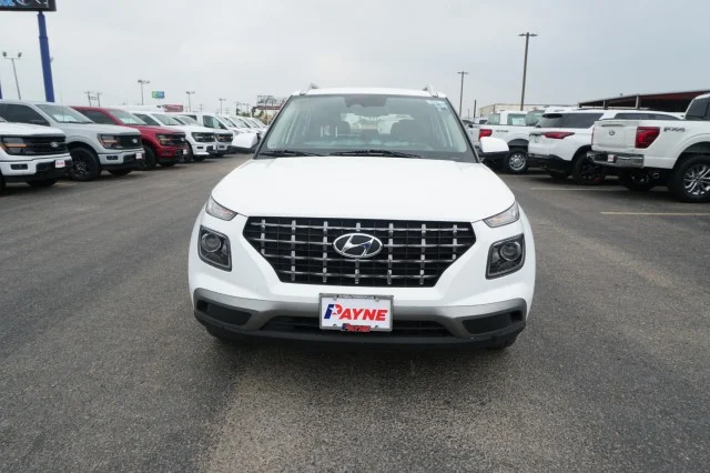 Used 2025 WHITE Hyundai SEL image 2