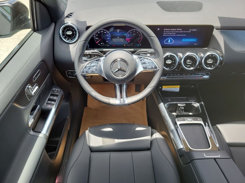 New 2026 Mountain Grey Metallic Mercedes-Benz GLA 250 image 13