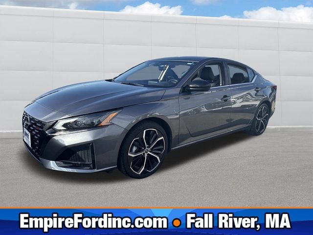 2024 Nissan Altima SR