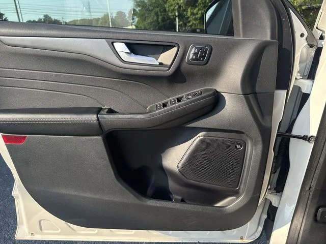 Used 2023 White Ford Active image 26