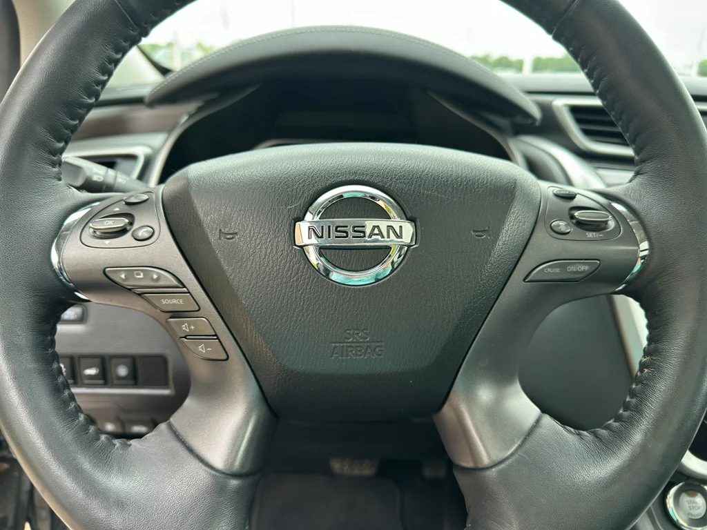 Used 2021 Magnetic Black Pearl Nissan Platinum image 14
