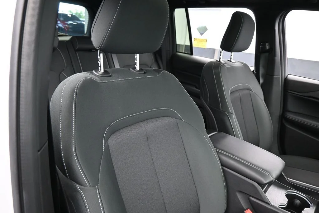 Used 2025 Bright White Clearcoat Jeep Laredo X image 38