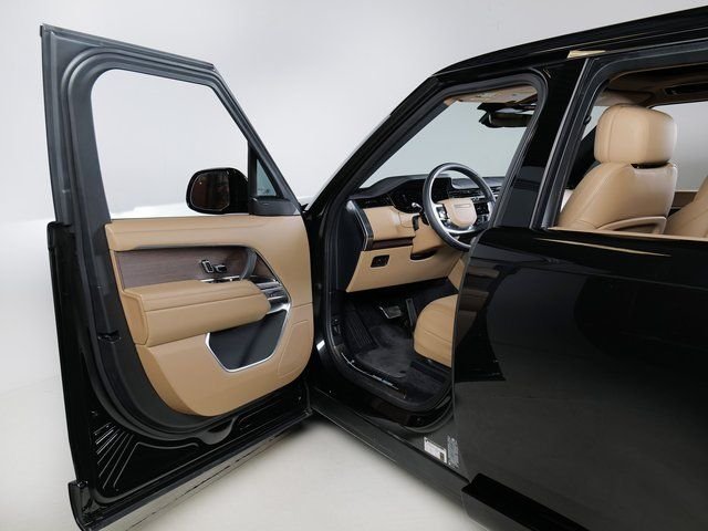 Certified Used 2026 Santorini Black Metallic Land Rover SE image 25