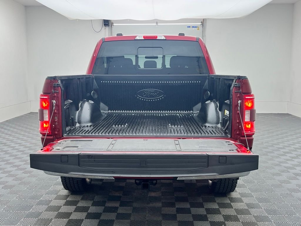 Used 2021  Ford XLT image 10
