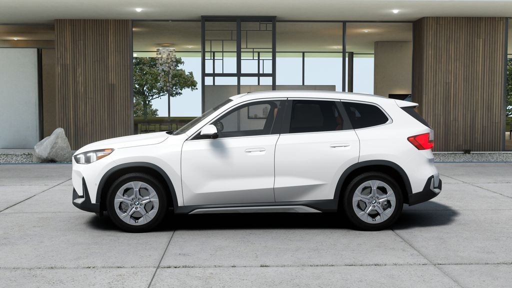 New 2027 Mineral White Metallic BMW xDrive28i image 4