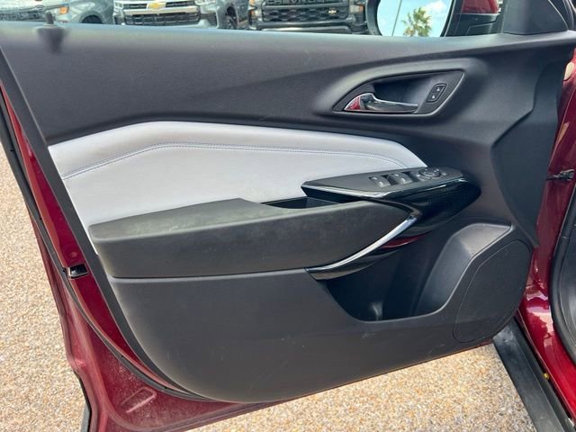 Used 2025 Crimson Metallic Chevrolet LT image 12