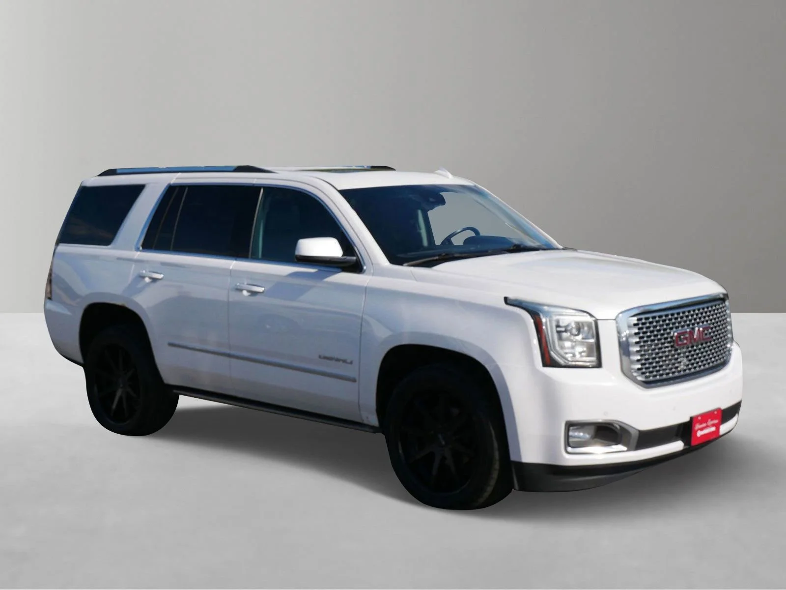 Used 2016 GMC Yukon Denali with VIN 1GKS2CKJ5GR220643 for sale in White Bear Lake, Minnesota