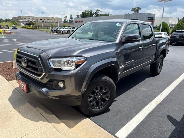 Used 2022 Gray Toyota SR5 image 2