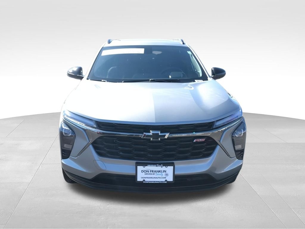Used 2025 Gray Chevrolet 2RS image 3