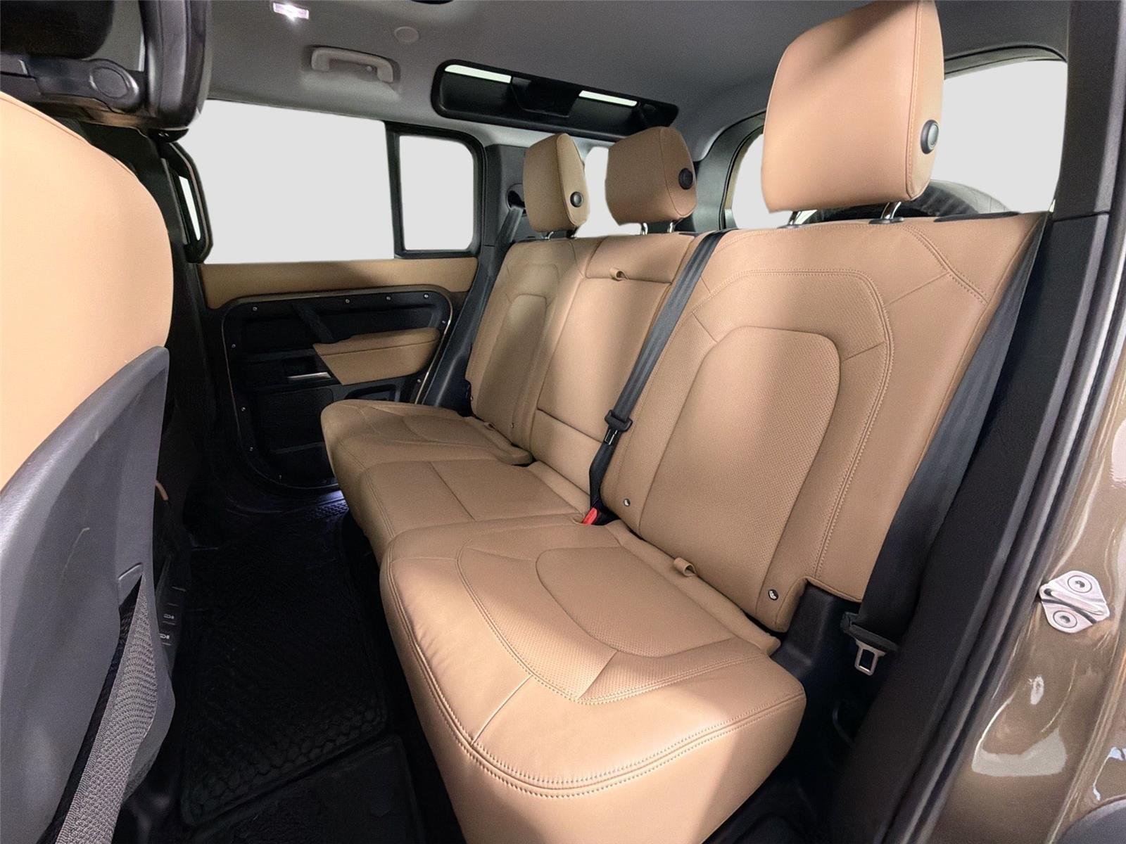 New 2026 Gondwana Stone Land Rover 110 S P300 image 24