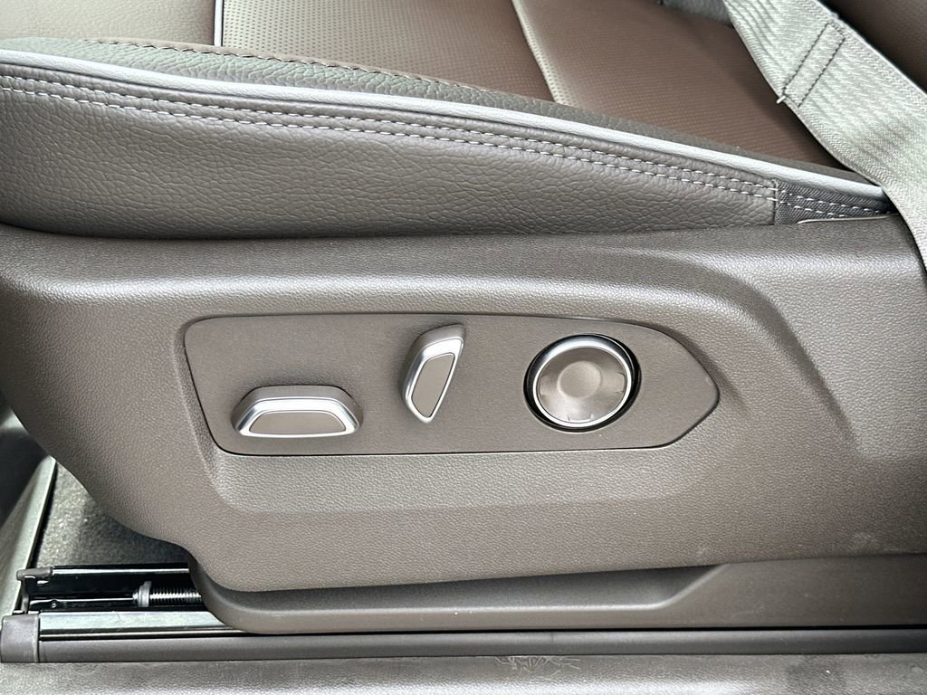 2026 GMC Sierra 2500HD Denali - Photo 15
