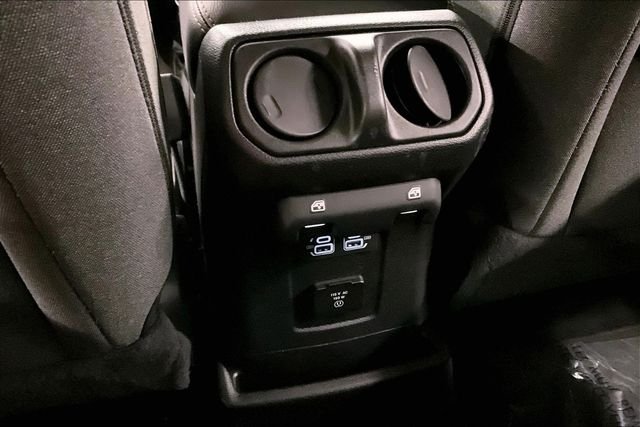 2025 Jeep Wrangler 4xe Sahara 4XE - Photo 32