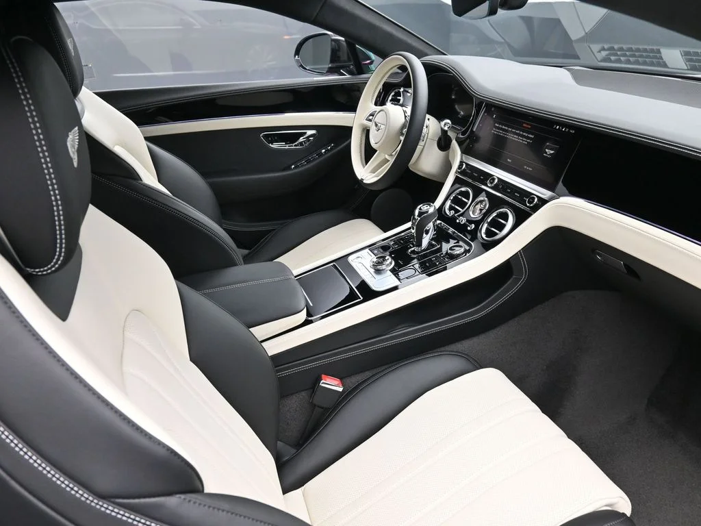New 2026 Black Bentley  image 2
