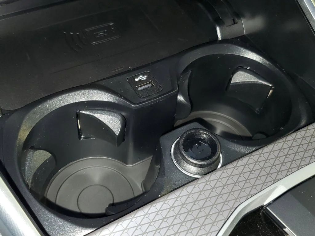 New 2026 Alpine White BMW 330i image 24