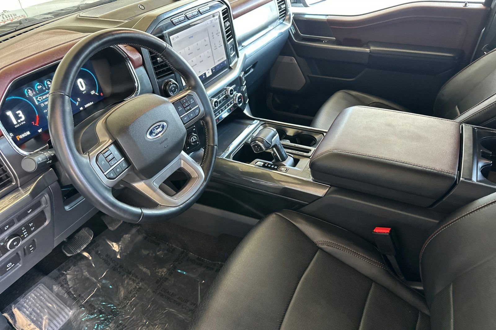 Used 2022 Silver Ford Lariat image 9