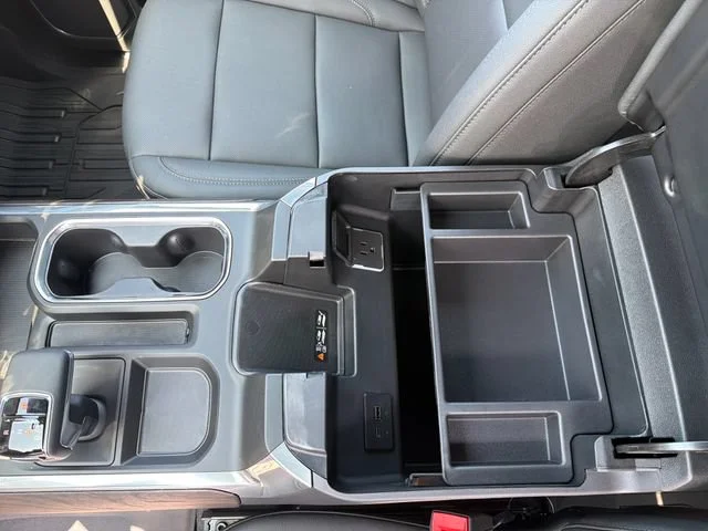 New 2026 Onyx Black GMC SLT image 29