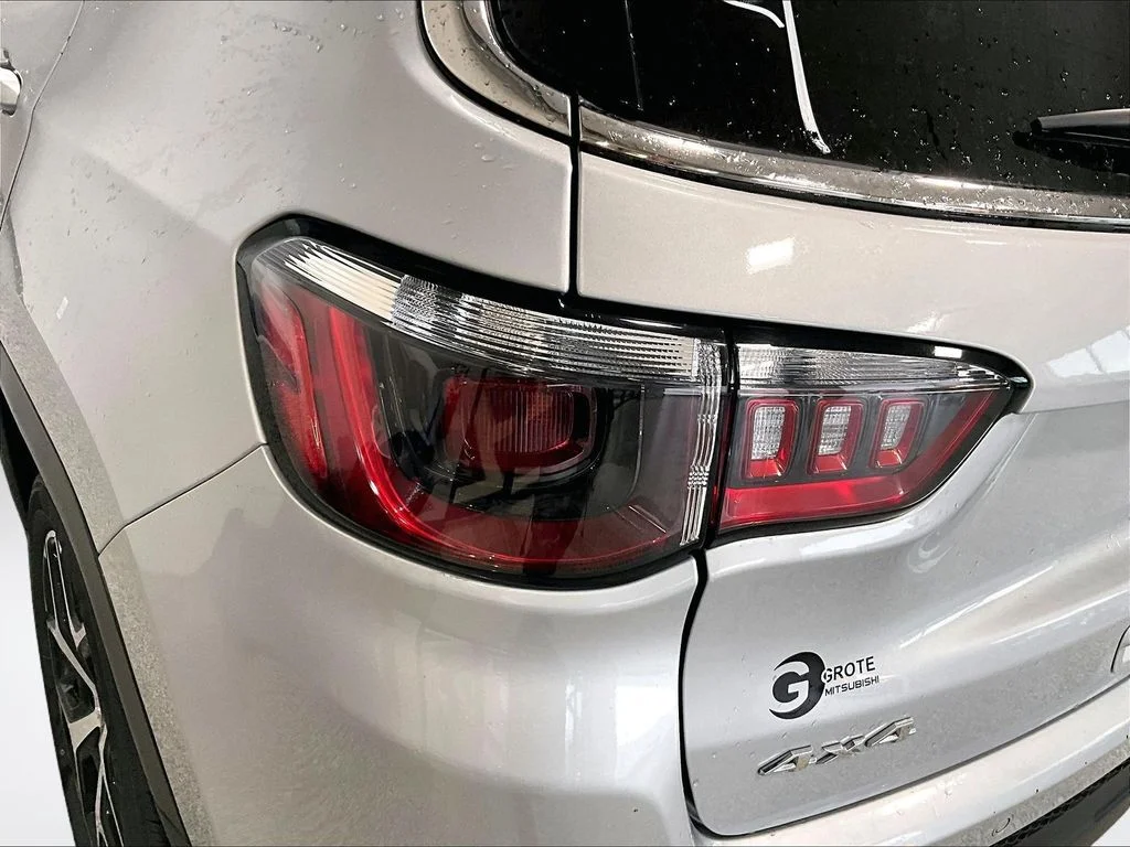 Used 2024 Silver Jeep Limited image 30
