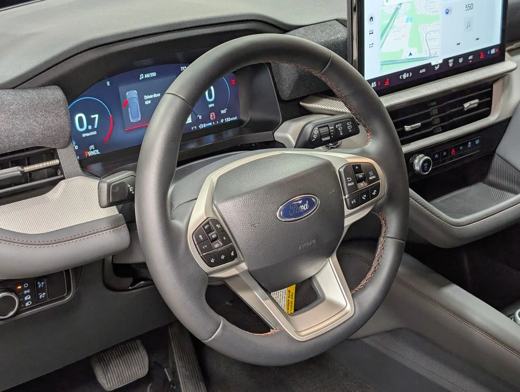 New 2027 Ruby Red Metallic Tinted Clearcoat Ford Active image 9