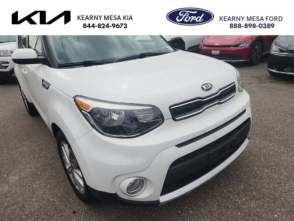 2017 Kia Soul 2.0L + 6 A/T's photo
