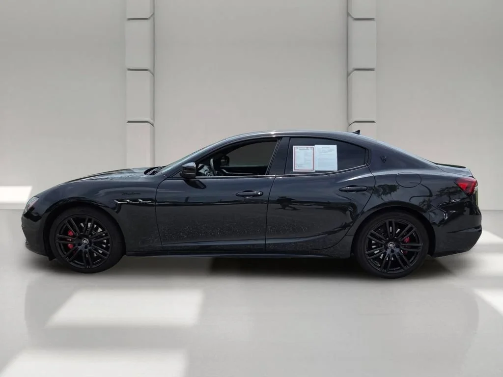 Used 2023 Nero Noctis Black Maserati Modena image 8