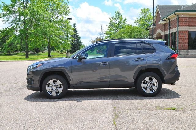 Used 2025 Gray Toyota XLE image 6