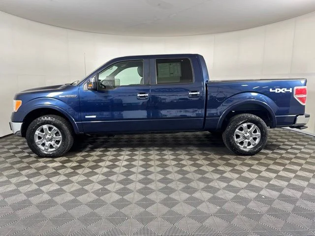 Used 2014 Blue Ford Lariat image 7