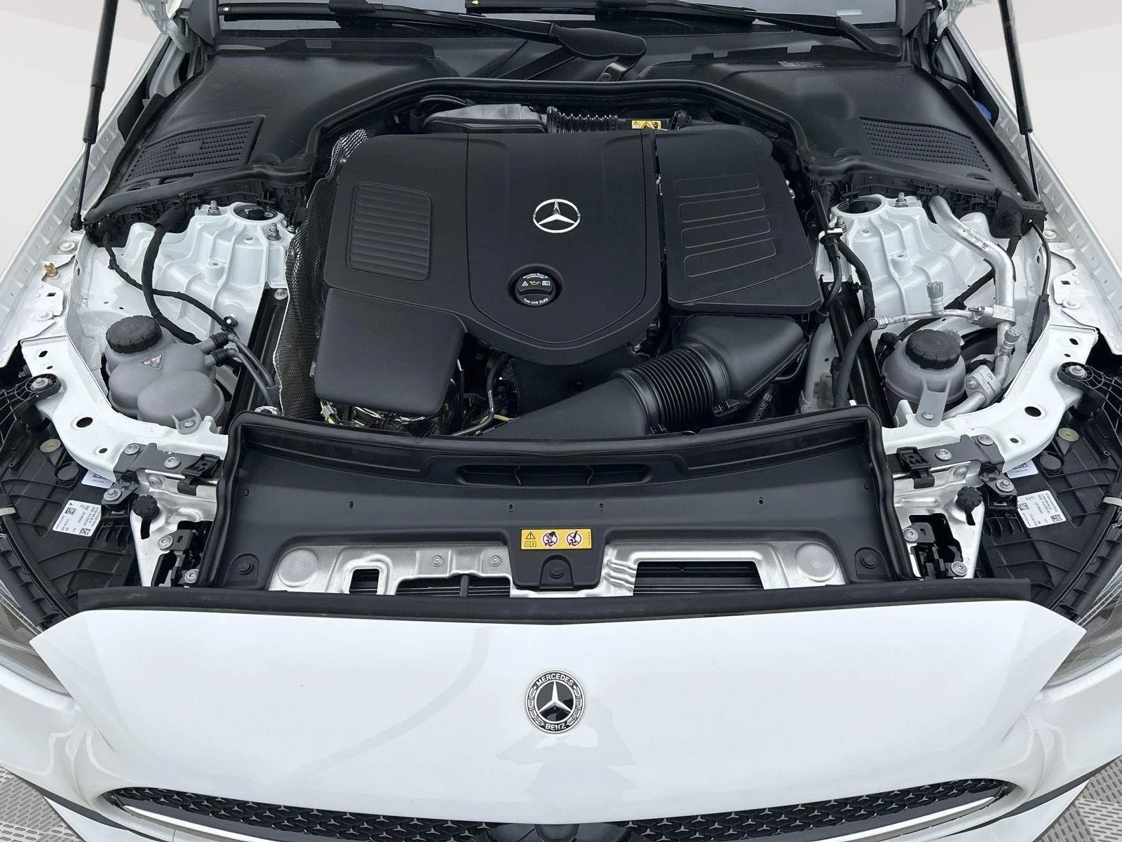 New 2026 Polar White Mercedes-Benz C 300 image 30