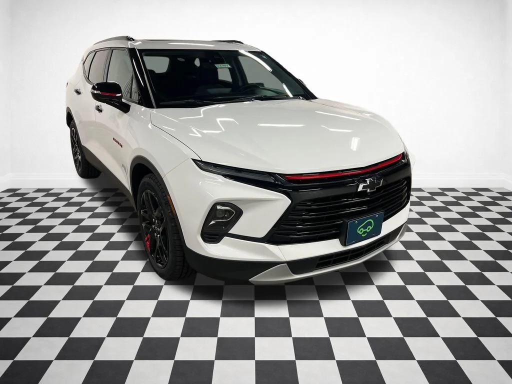 2023 Chevrolet Blazer 2.0T 3LT AWD's photo