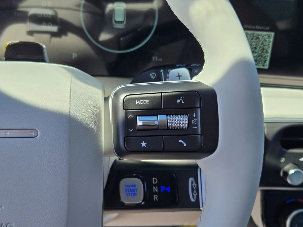 New 2026 White Pearl Hyundai SEL image 28