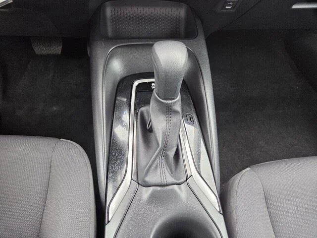 Used 2025 Classic Silver Metallic Toyota LE image 17