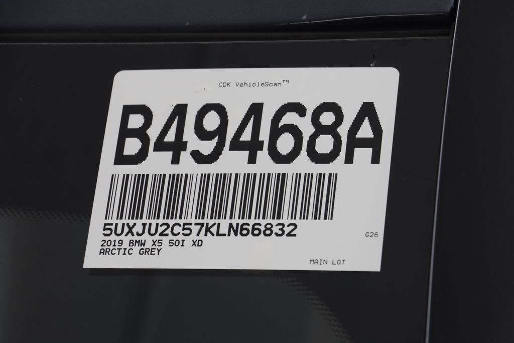Used 2019 Arctic Gray Metallic BMW xDrive50i image 27