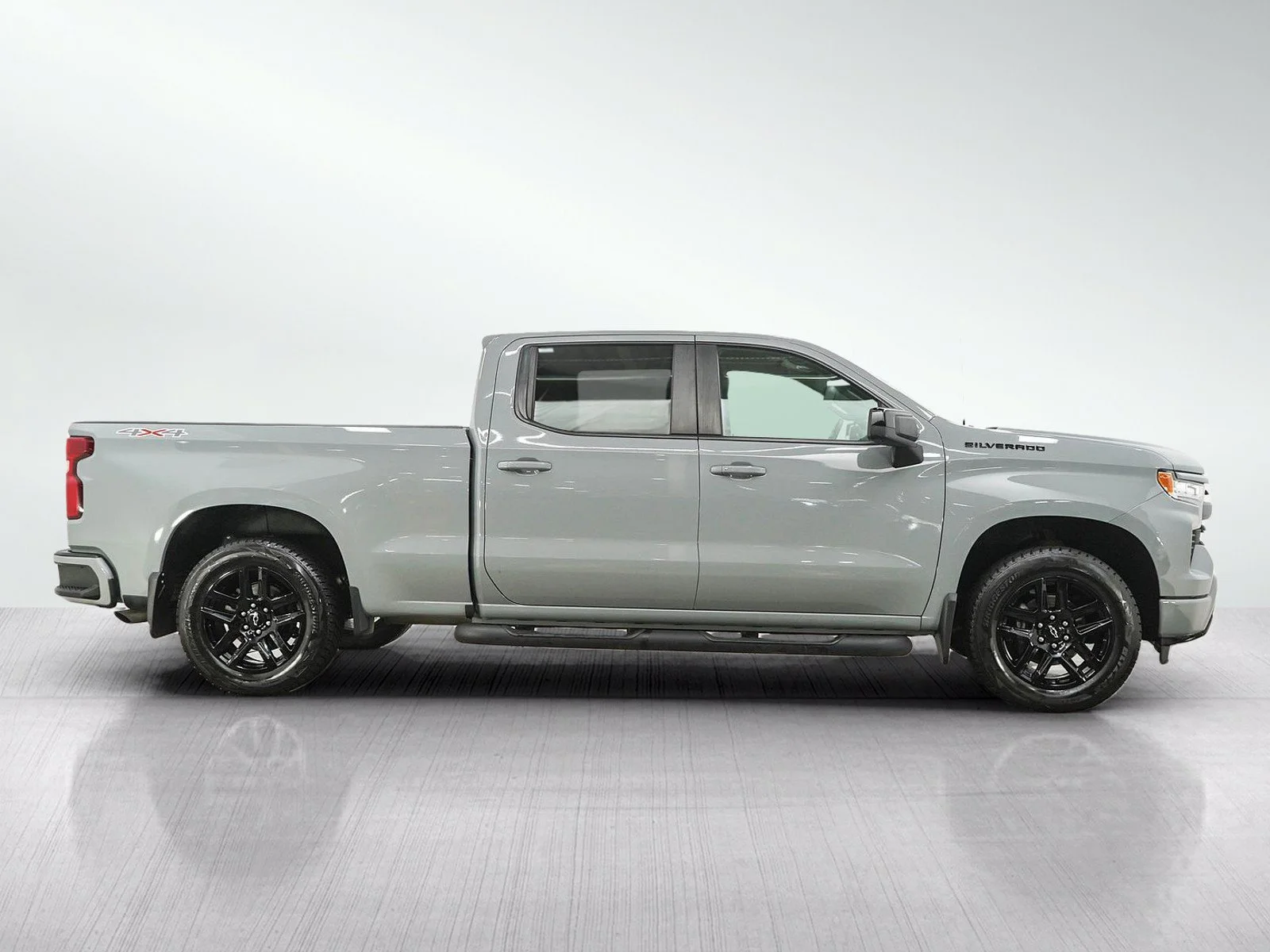 Used 2024 Slate Gray Metallic Chevrolet RST image 6