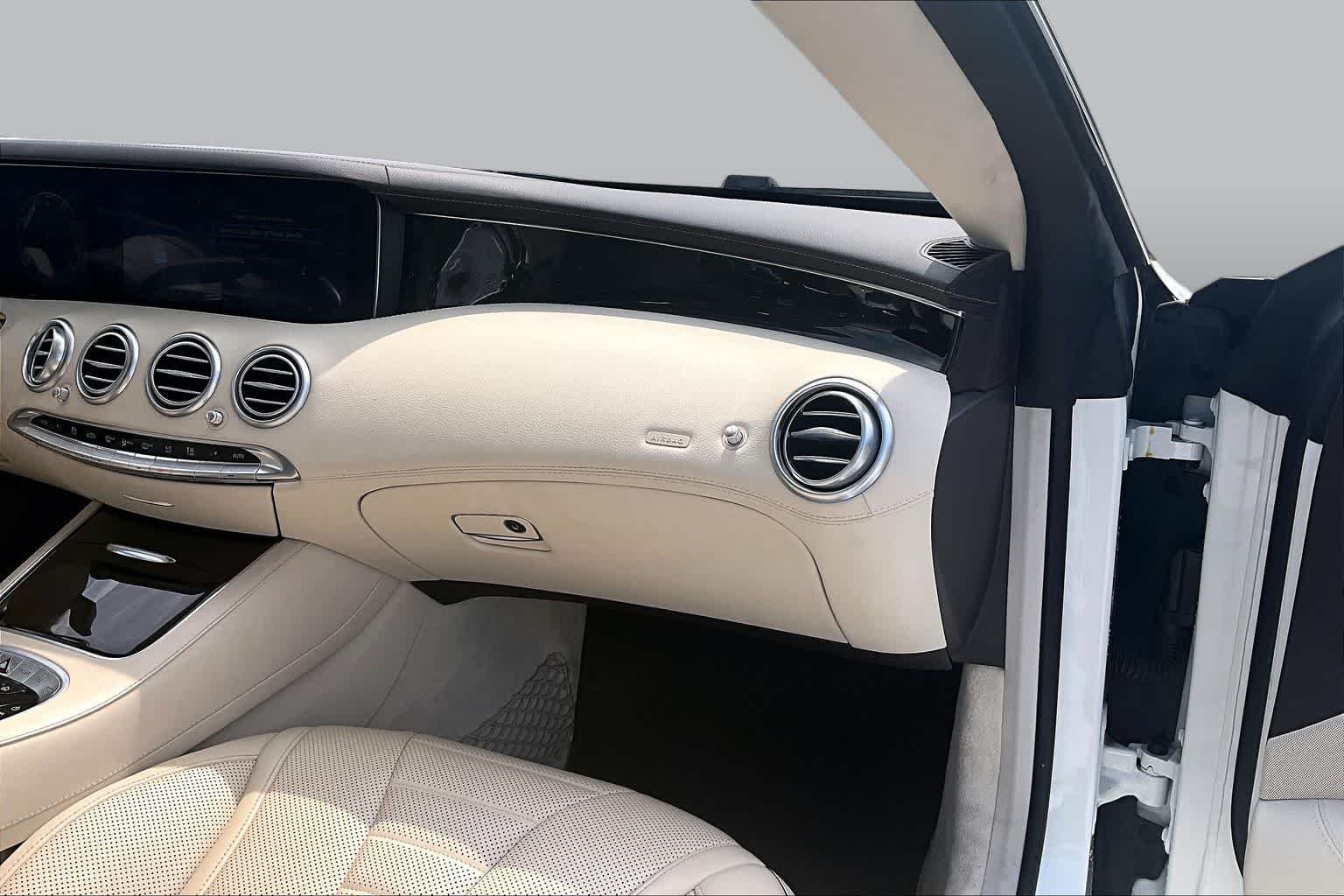 Used 2019 designo Diamond White Mercedes-Benz S 560 image 19